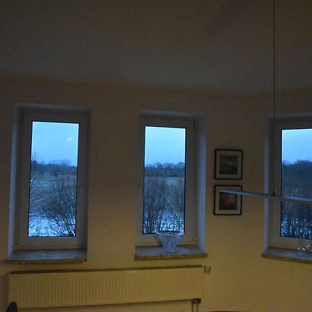 Grosszuegige Wohnung Auf Resthof Jevenstedt Luaran gambar