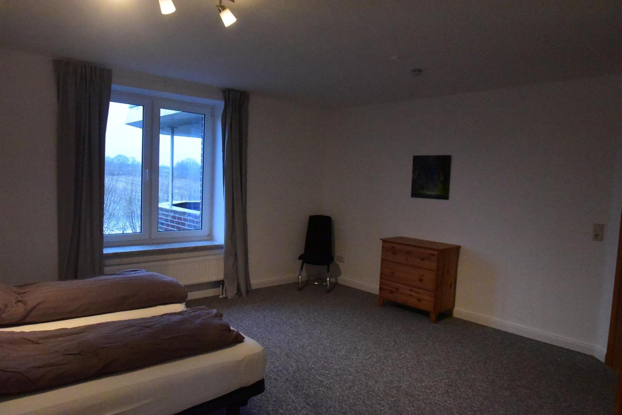 Grosszuegige Wohnung Auf Resthof Jevenstedt Luaran gambar