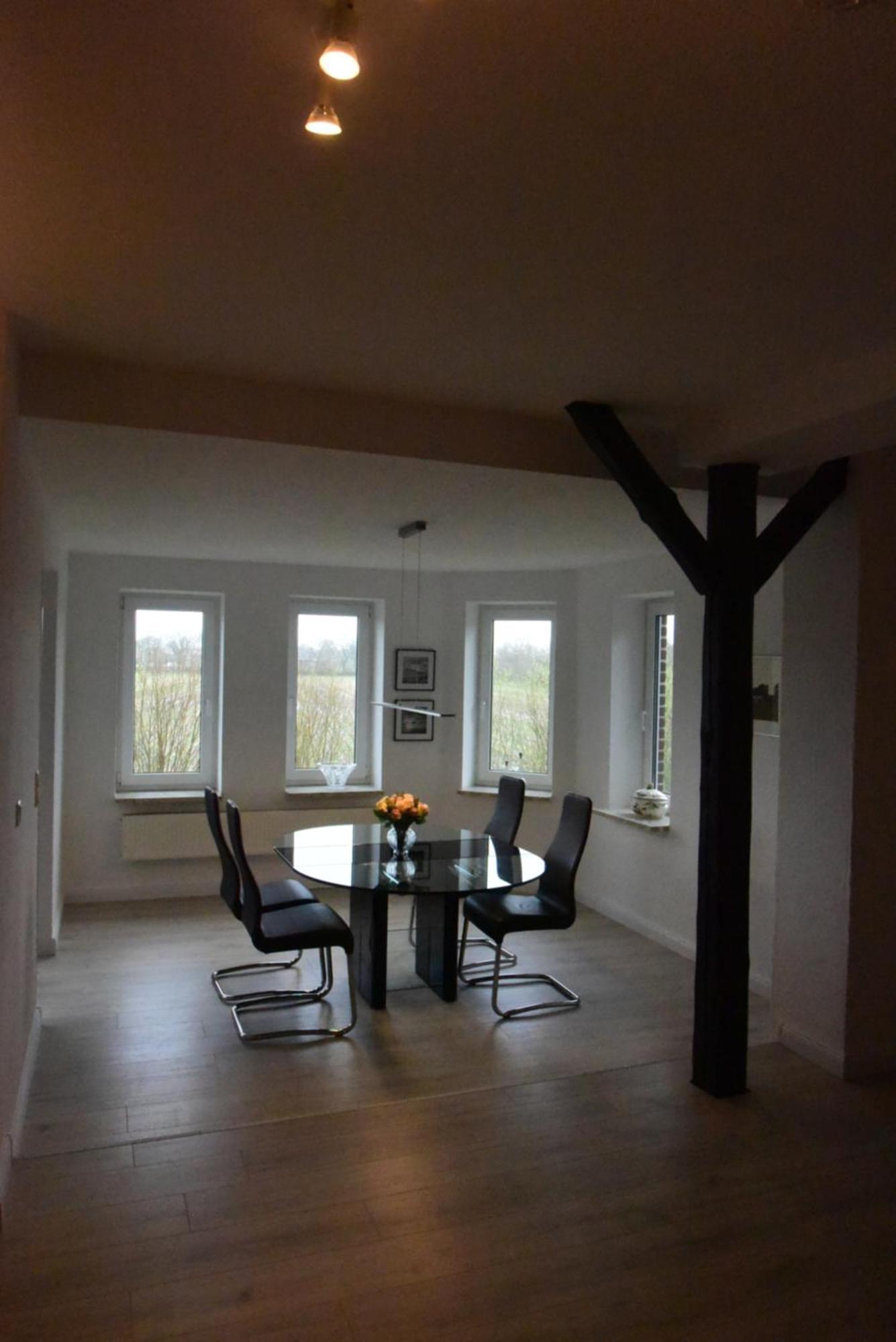 Grosszuegige Wohnung Auf Resthof Jevenstedt Luaran gambar